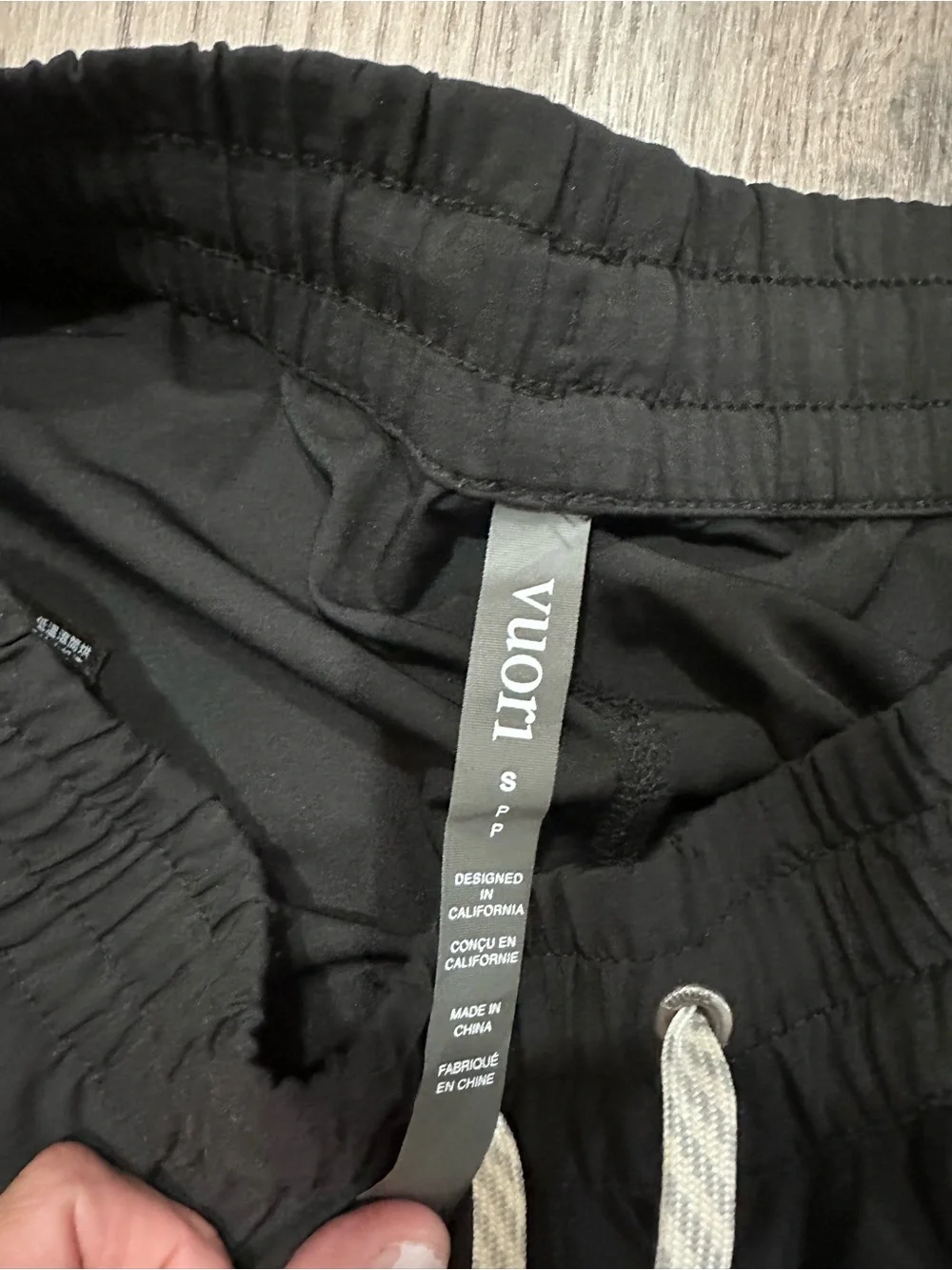 Vuori Weekend Jogger - size small - black